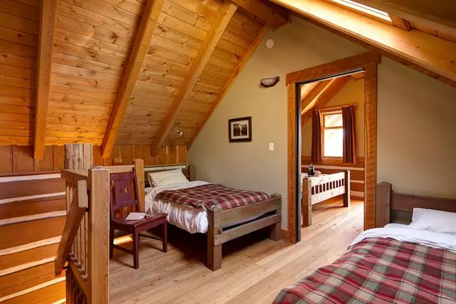 هتل Nipika Mountain Resort