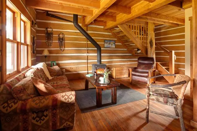 هتل Nipika Mountain Resort