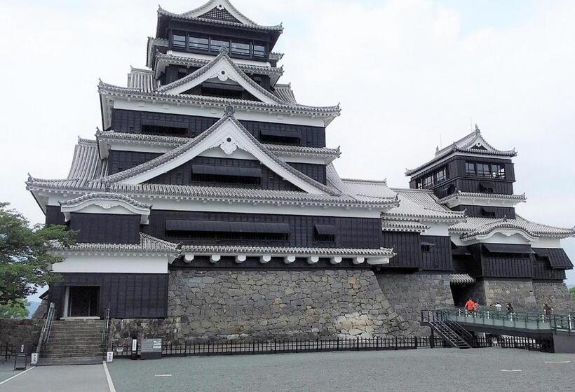 בית מלון כפרי Okus