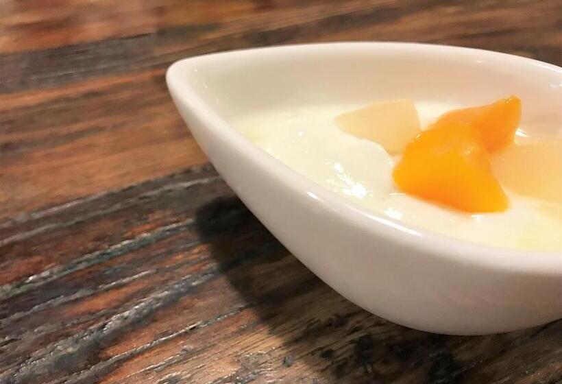 בית מלון כפרי Okus