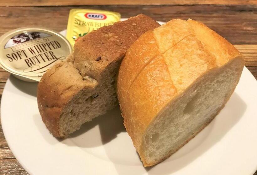 בית מלון כפרי Okus