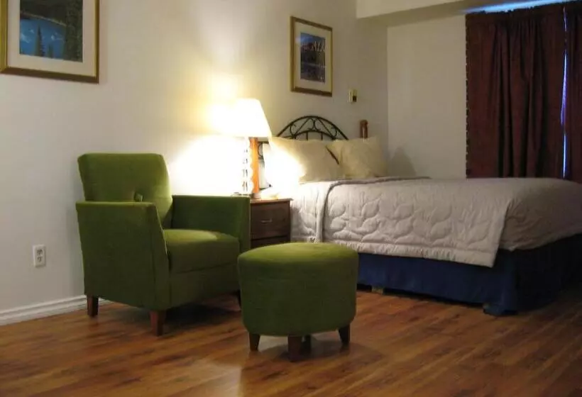 モーテル Royal City Motor Inn