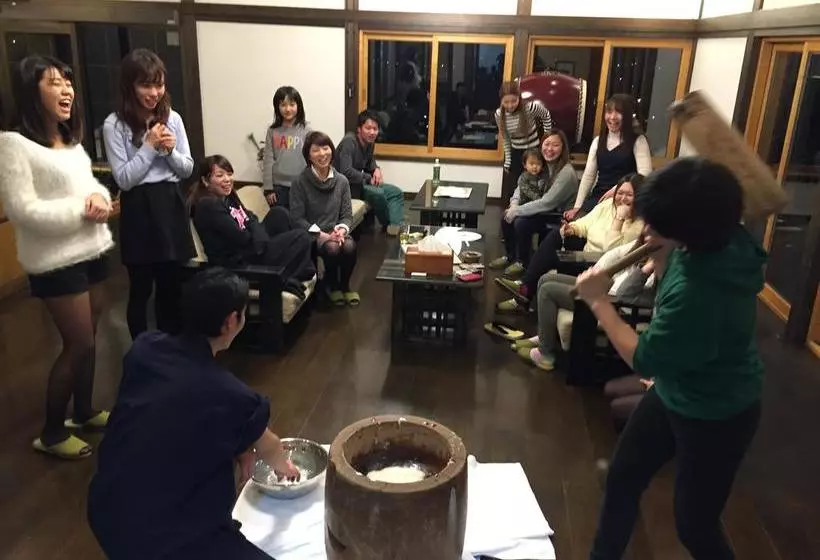 Ryokan Kutsurogian