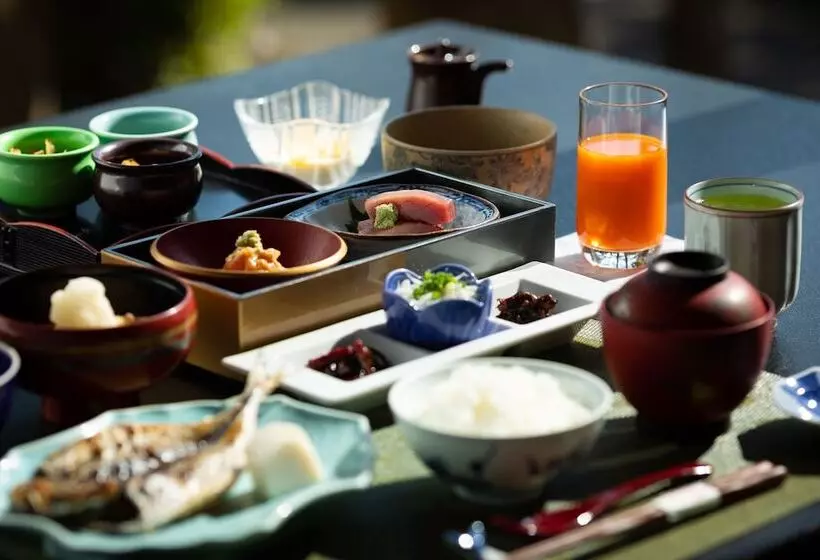 旅館 Migiwaya
