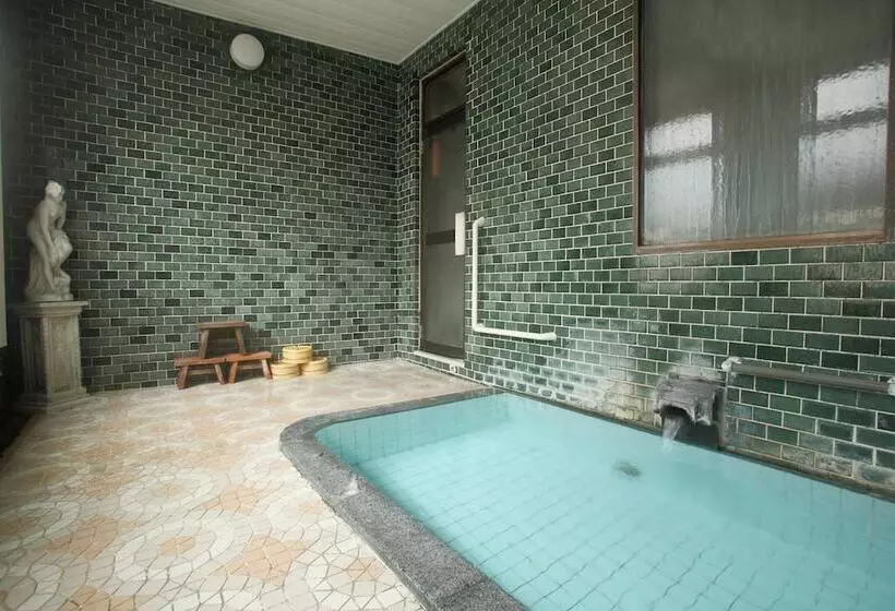 Tsukasaya Ryokan