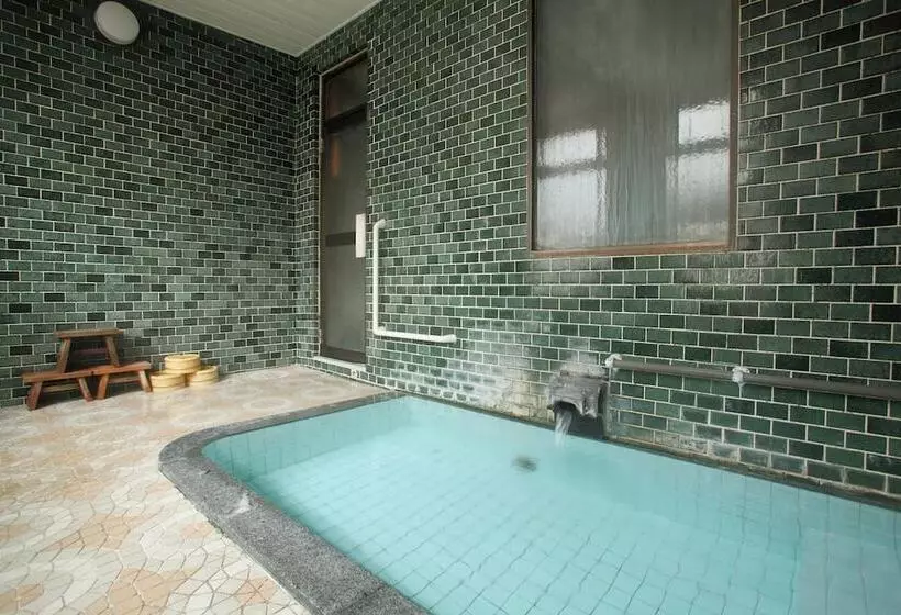 Tsukasaya Ryokan