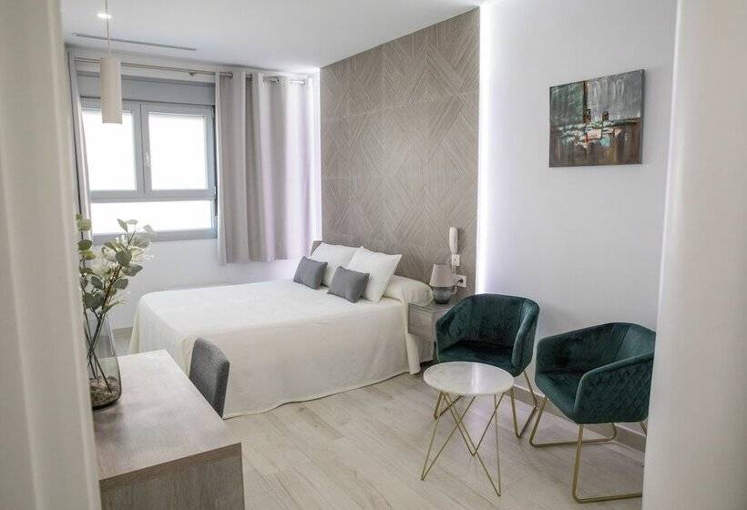 Apartahotel énfasis Group