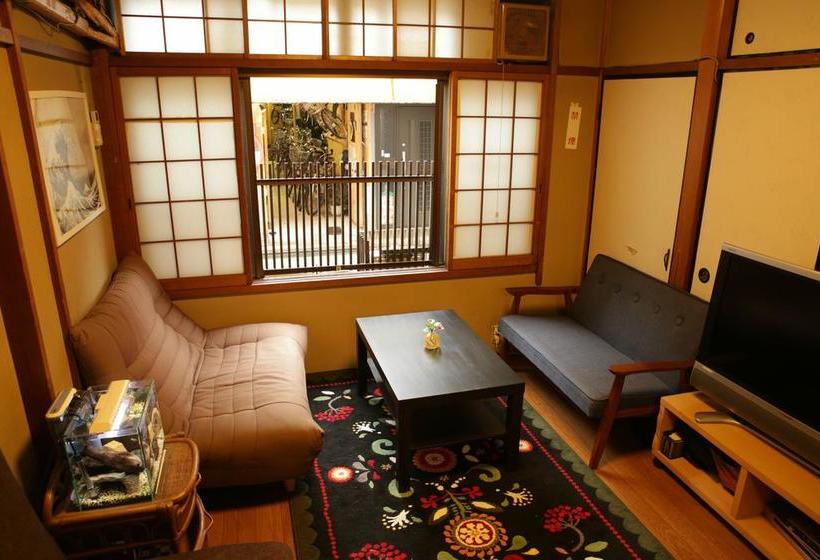 Bakpak Kyoto Hostel