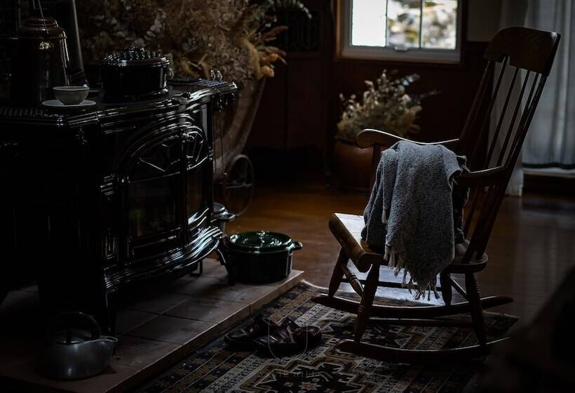 Bed and Breakfast Annie Hills