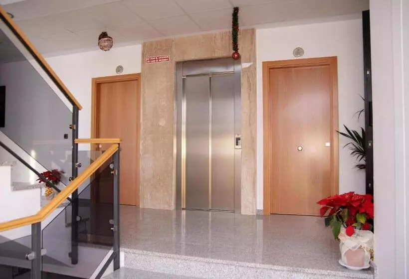 Hotelli Albanta