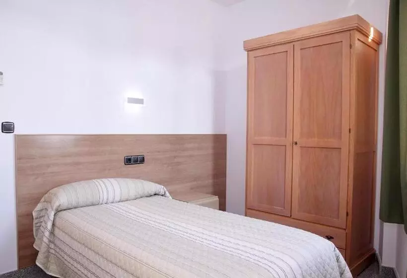 Hotelli Albanta