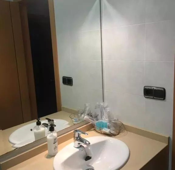 Hotelli Albanta