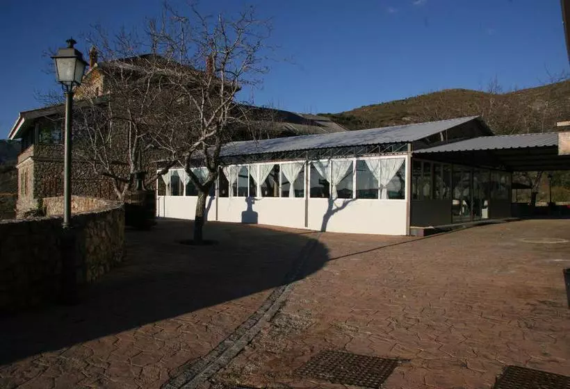 هتل Cortijo La Argumosa