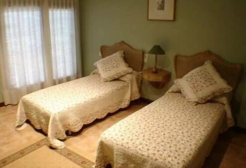 Hotelli Hort De Fortunyo
