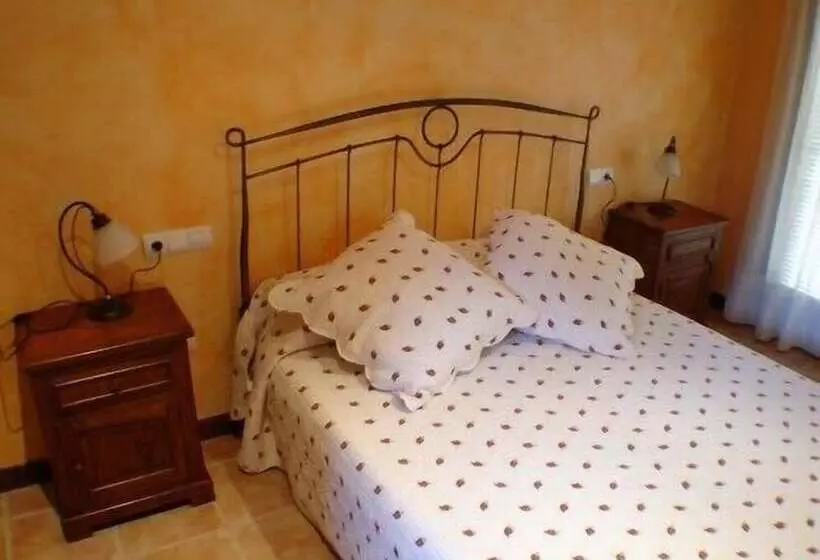 Hotelli Hort De Fortunyo