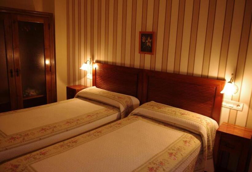 هتل La Jara Arribes