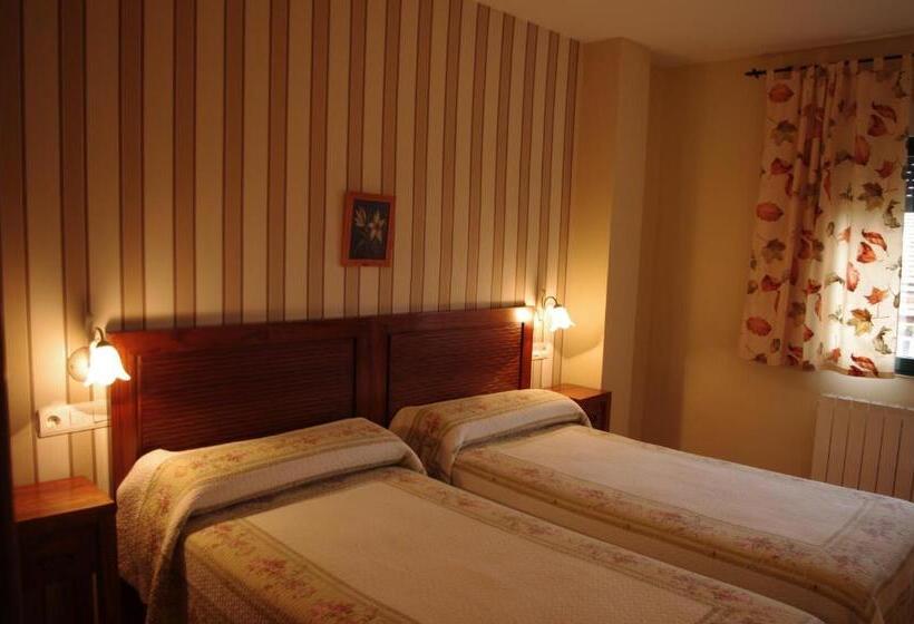 هتل La Jara Arribes