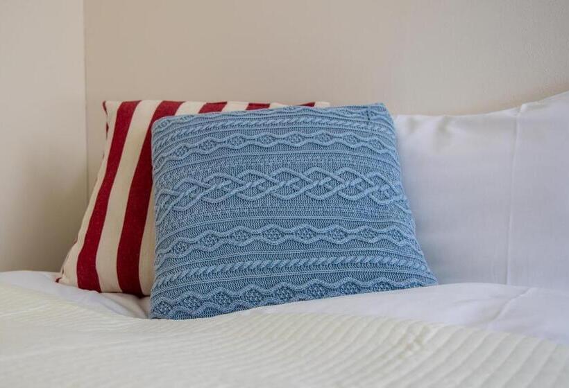 فندق Lodge Romulus