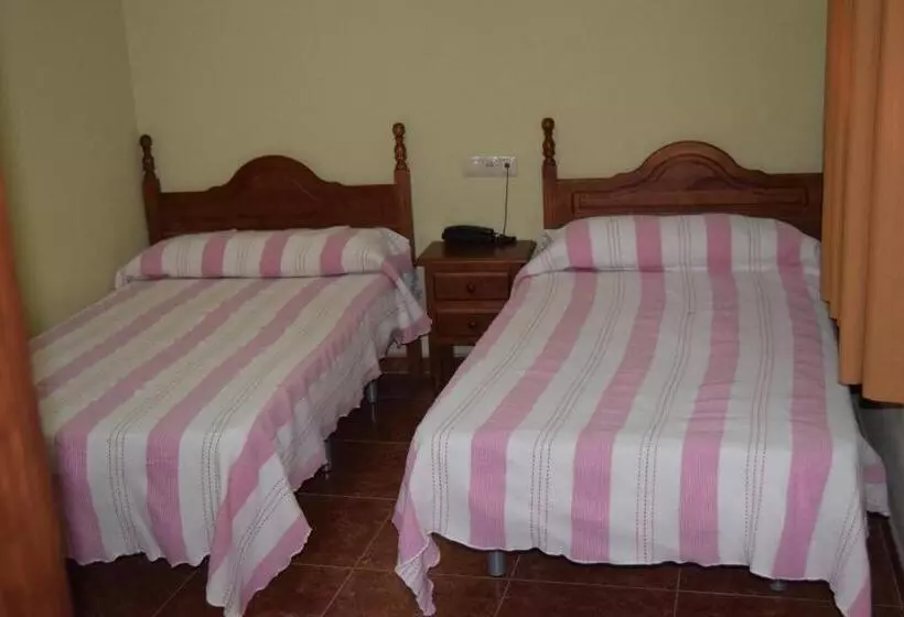 Hotel Río Seco