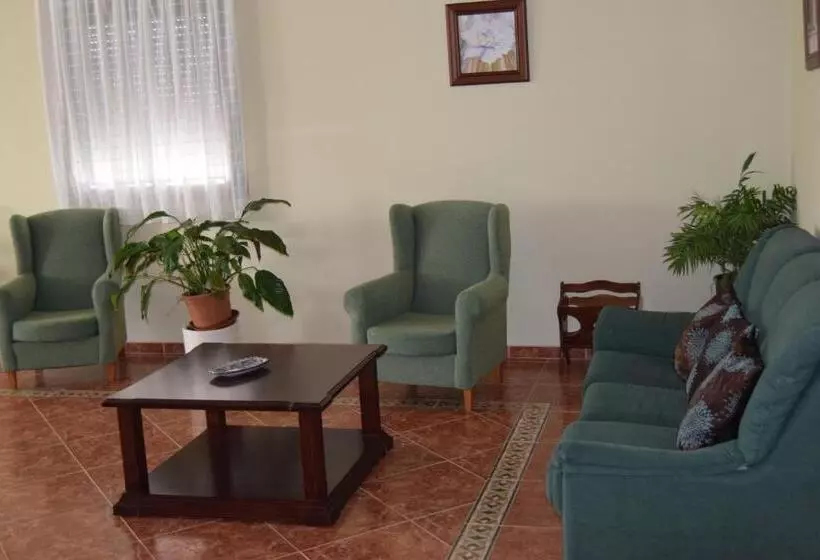 Hotel Río Seco