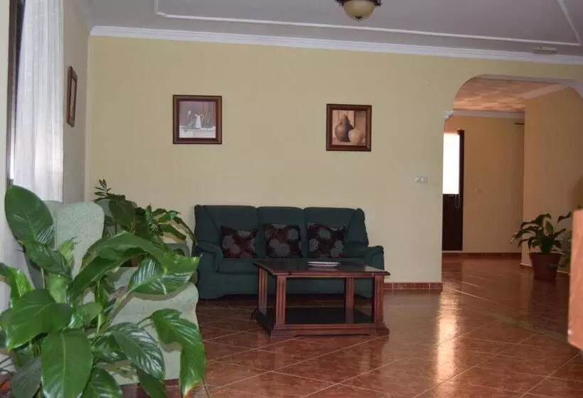 Hotel Río Seco