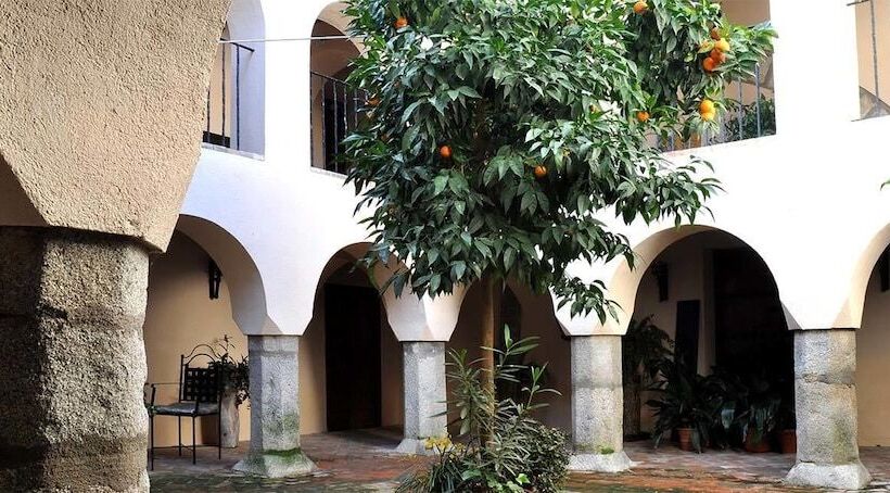 Отель Rural Gran Maestre