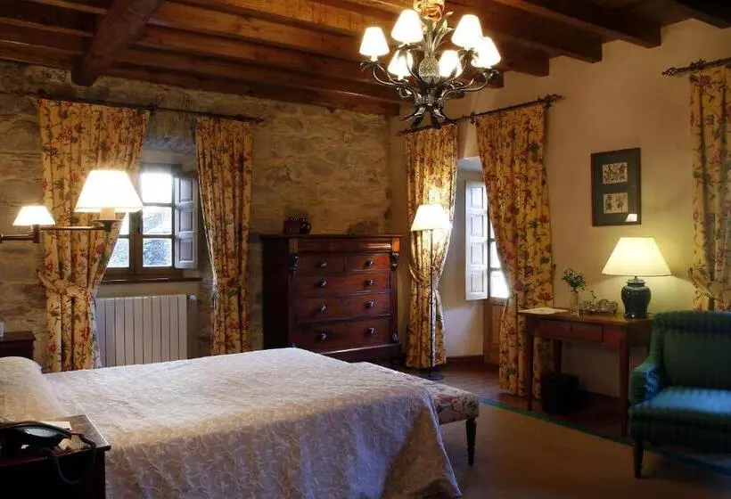 ホテル Rural Palacio De Prelo