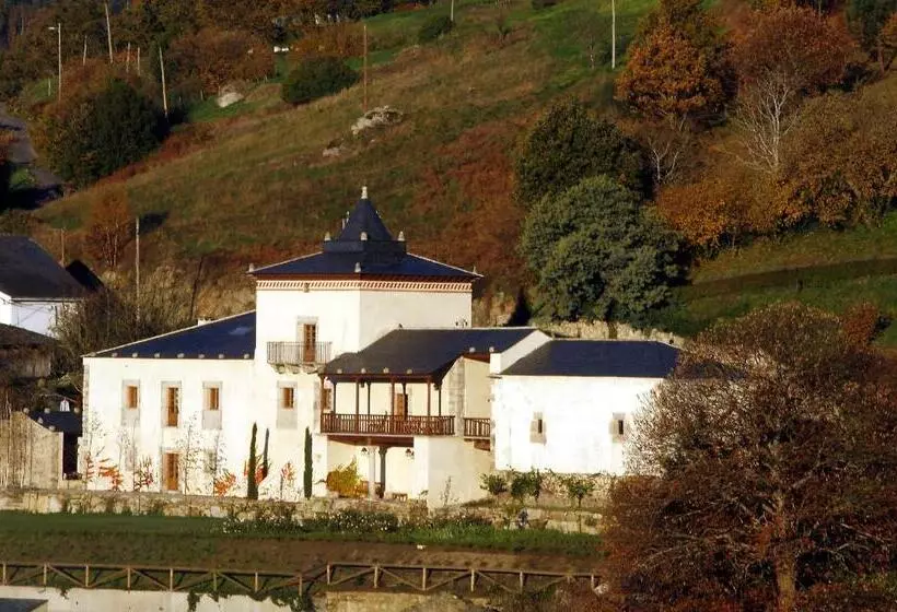 ホテル Rural Palacio De Prelo
