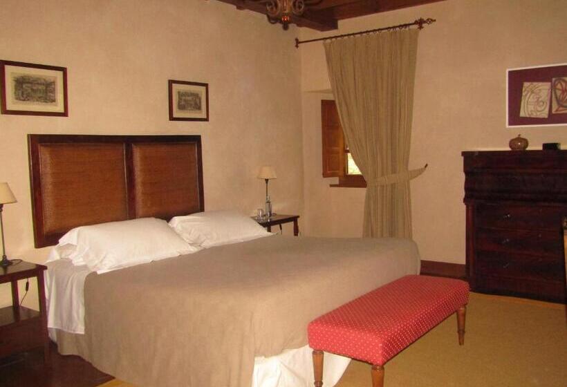 ホテル Rural Palacio De Prelo