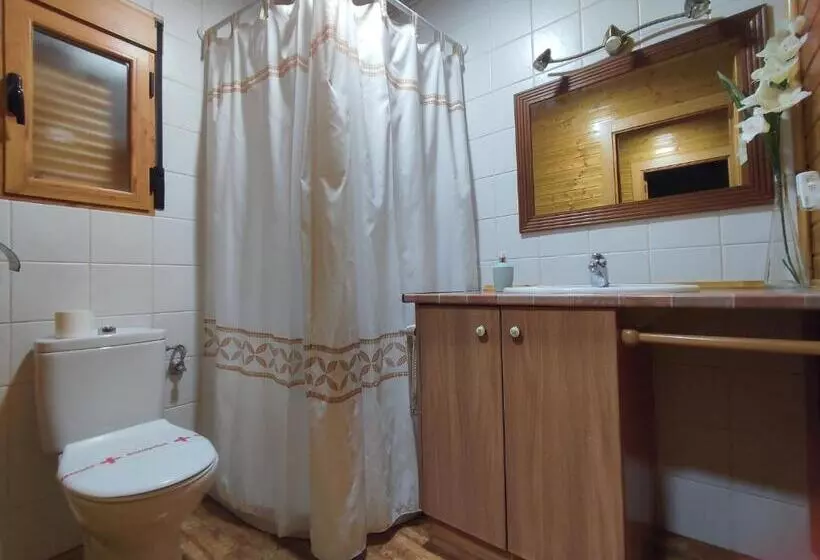 استراحتگاه Casas De Madera Los Molinos