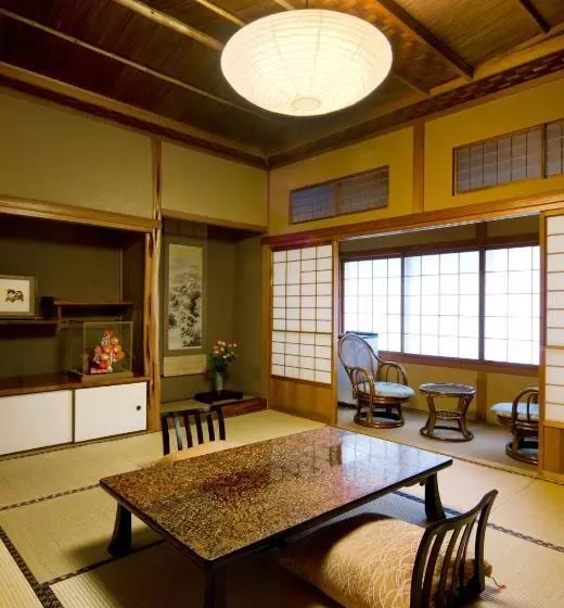 旅館 Izumiso