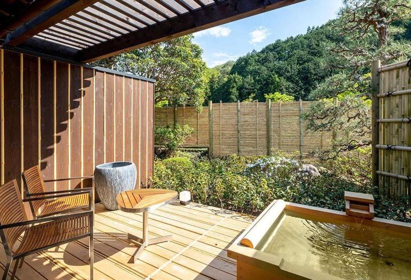 日式旅馆 Shirakabeso