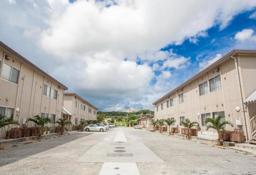 旅館 Southern Village Okinawa