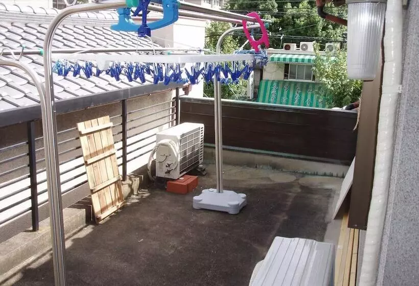 Takama Guest House   Hostel