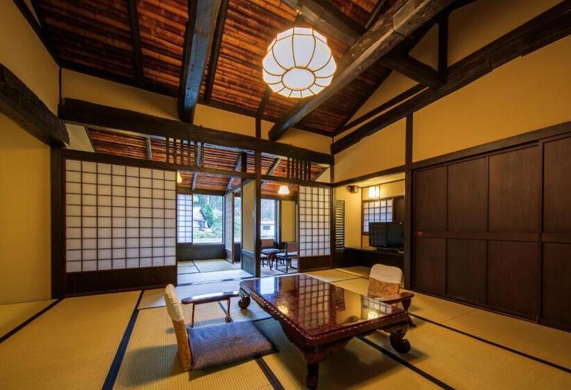 日式旅馆 Shirakabeso