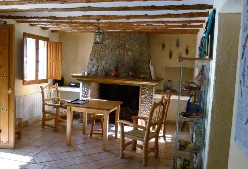 Albergue Cortijo Covaroca