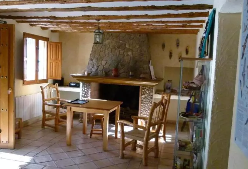 ユースホステル Cortijo Covaroca