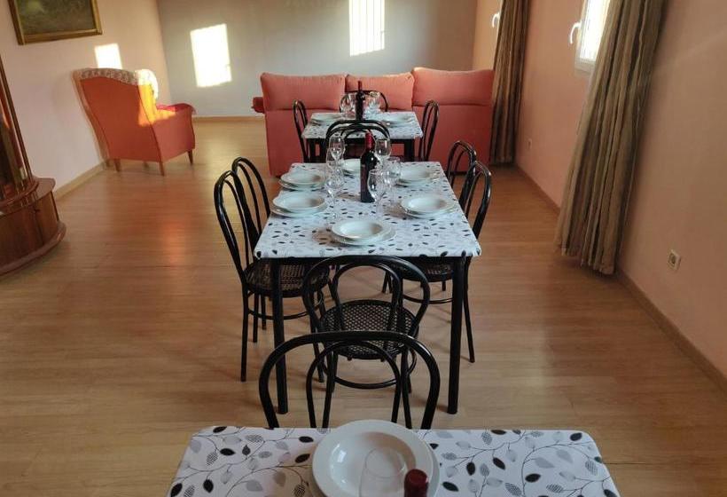 הוסטל Residencial El Cuartel