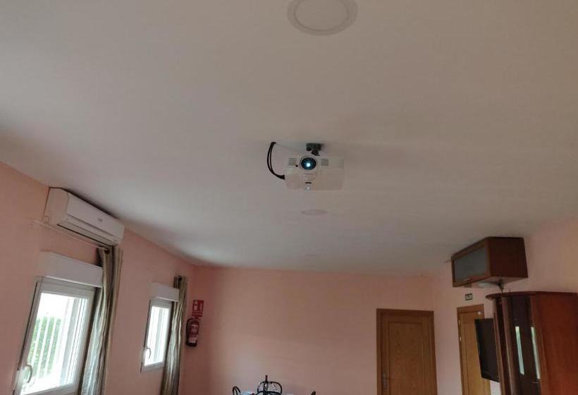 הוסטל Residencial El Cuartel