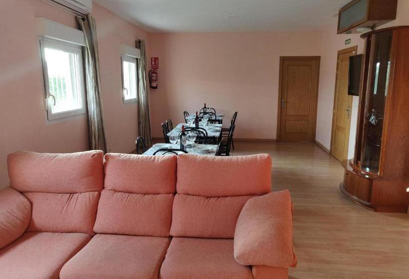 הוסטל Residencial El Cuartel