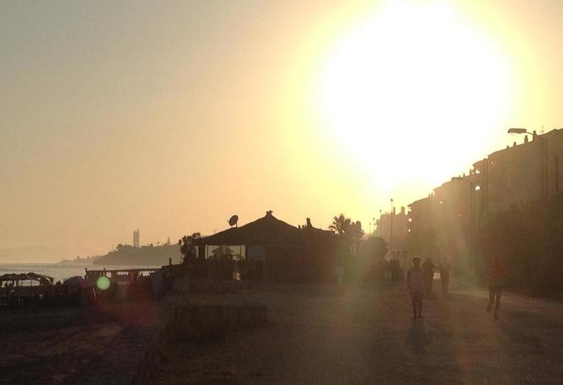 민박 At Home In Malaga Stay & Solo Travellers