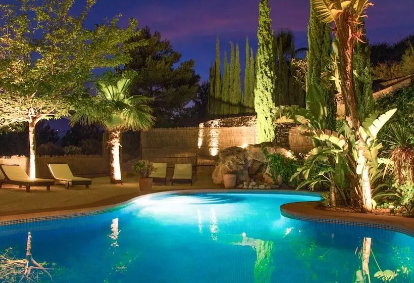 Aamiaismajoitus (B&B) Finca El Tossal   Adults Only