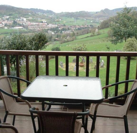 تختخواب و صبحانه Casa Rural Olazi