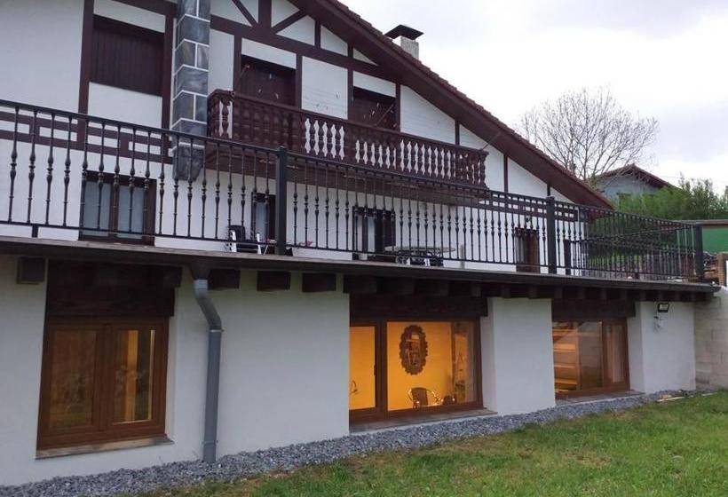 تختخواب و صبحانه Casa Rural Olazi