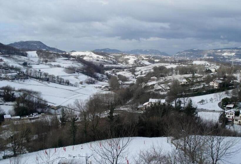 تختخواب و صبحانه Casa Rural Olazi