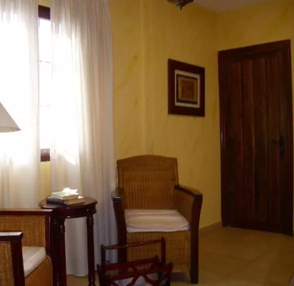Aamiaismajoitus (B&B) Hospedería El Caravansar