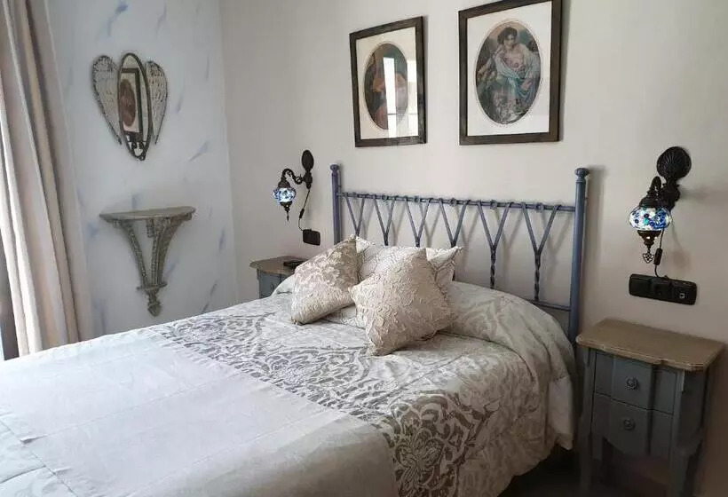 Aamiaismajoitus (B&B) Hospedería El Caravansar