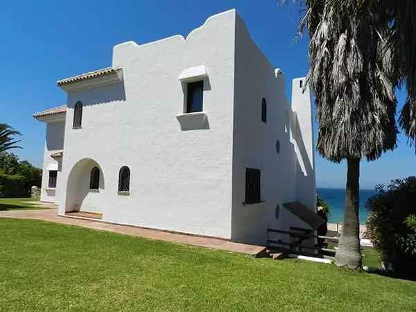 تختخواب و صبحانه Villa Biarritz