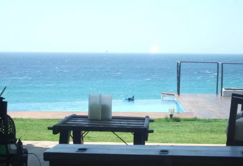 تختخواب و صبحانه Villa Biarritz