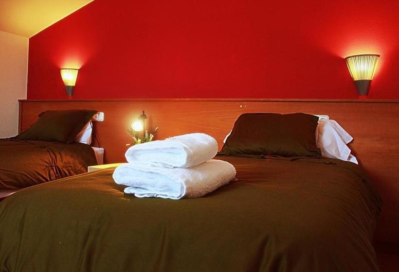 فندق Ca L Andreu